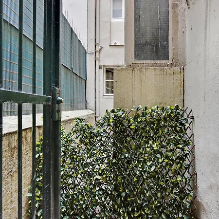 Pick A Flat's In Saint Germain - Rue Vaneau * Paris